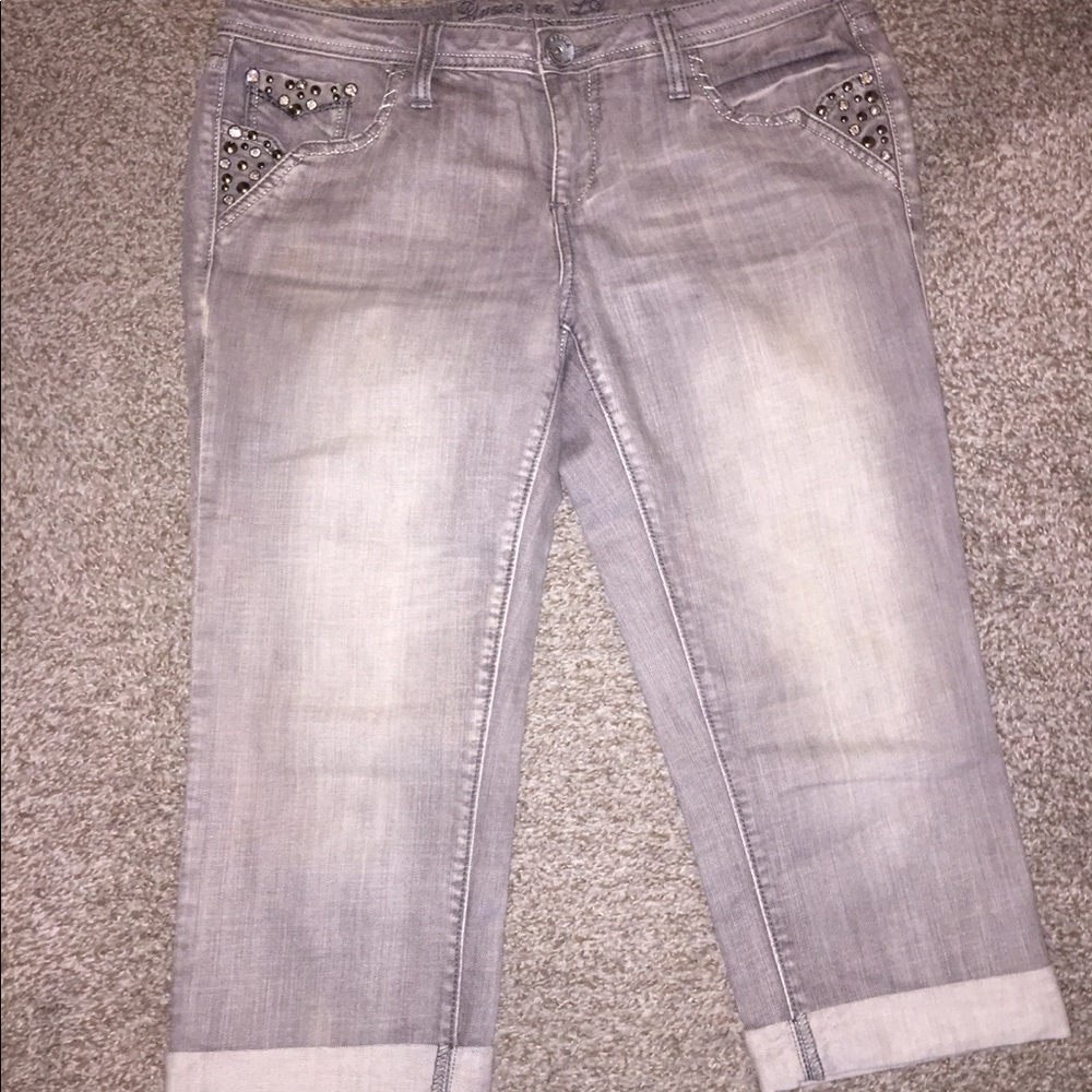 Grace in LA capri bling jeans. Size 11